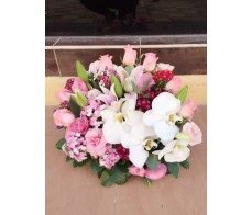T68 PINK ROSES WITH WHITE ORCHIDS & GREENERIES